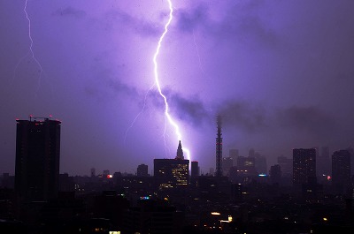 thunder01.jpg